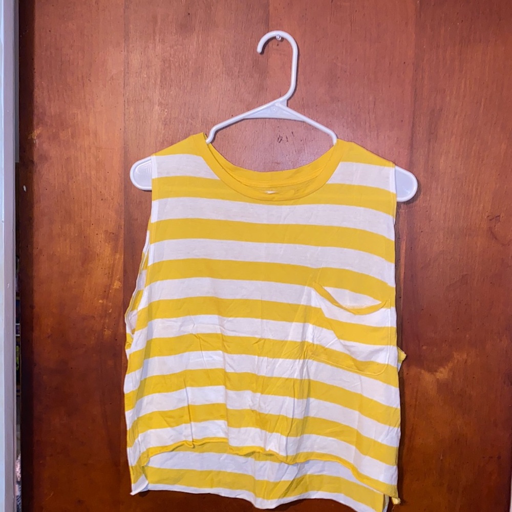 White and yellow striped shirt